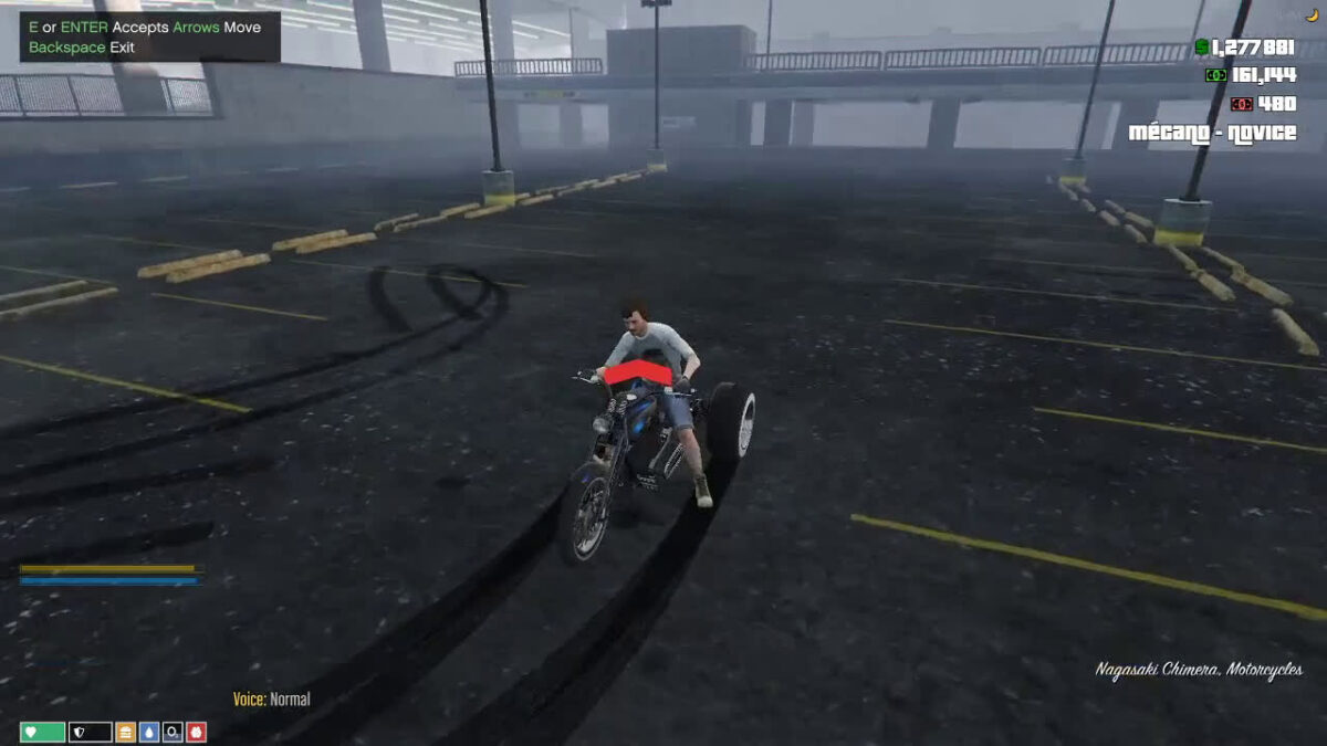 NoPixel Vista previa del juego de garaje en un estacionamiento